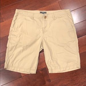 Khaki chino shorts